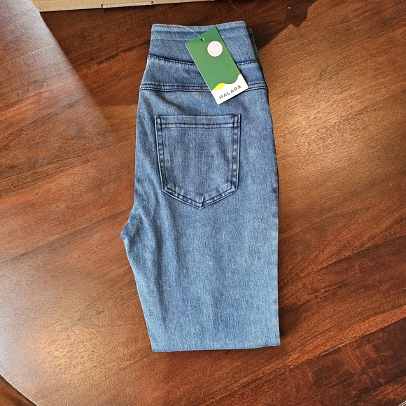 Halara NWT leggings XS - Picture 3 of 3